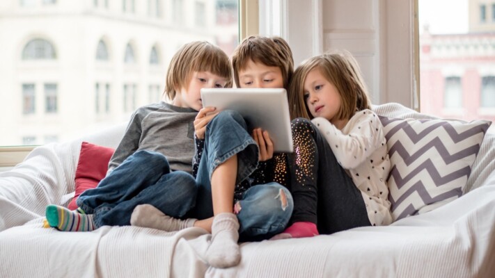 5 Ways To Disengage Your Kids From the Screen